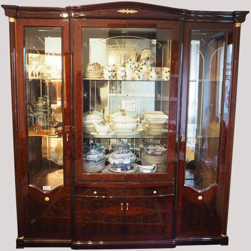 Vitrine nztl., Wurzelholzfurnier